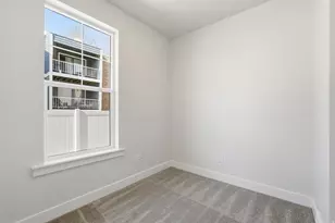 7326 S Sideline Ln W, Midvale, UT 84047 - Photo 6