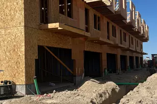 7328 S Sideline Ln W, Midvale, UT 84047 - Photo 2