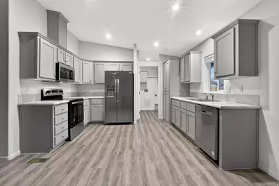 1700 W 2700 N #114, Pleasant View, UT 84404 - Photo 10