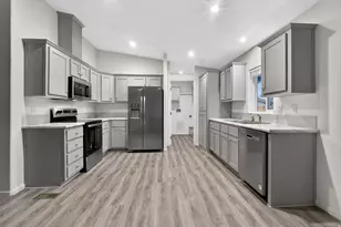 1700 W 2700 N, Pleasant View, UT 84404 - Photo 10