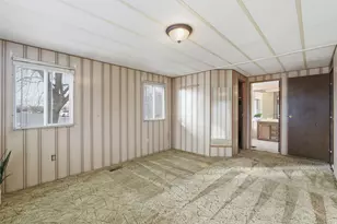 250 N 200 W, Roosevelt, UT 84066 - Photo 16