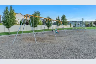 7523 N Evans Ranch Dr E, Eagle Mountain, UT 84005 - Photo 34