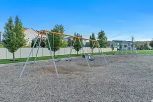 7523 N Evans Ranch Dr E, Eagle Mountain, UT 84005 - Photo 34