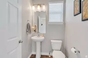 7523 N Evans Ranch Dr E, Eagle Mountain, UT 84005 - Photo 18