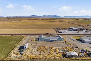 1025 N Main St, Hinckley, UT 84635 - Photo 2