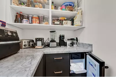 8122 S Willow Cv, Cottonwood Heights, UT 84093 - Photo 26