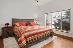 946 S Meadow Lark Ln E, Huntsville, UT 84317 - Photo 48