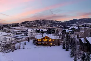 946 S Meadow Lark Ln E, Huntsville, UT 84317 - Photo 4