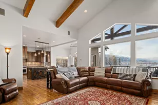 946 S Meadow Lark Ln E, Huntsville, UT 84317 - Photo 16