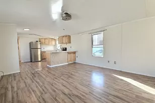 150 E 750 N, Vernal, UT 84078 - Photo 2