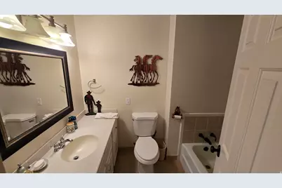 11077 S Susan Dr E, Sandy, UT 84092 - Photo 20