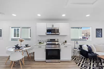 557 N 1200 W, Salt Lake City, UT 84116 - Photo 16