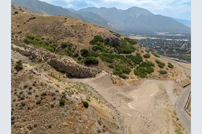 2427 S Cannon Point Dr, Salt Lake City, UT 84109 - Photo 12