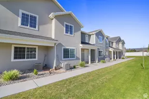 1072 E 2220 S, Heber City, UT 84032 - Photo 2