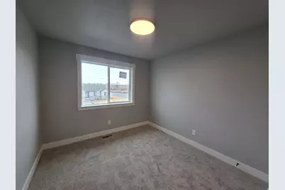 228 W 1300 S #16, Tremonton, UT 84337 - Photo 8