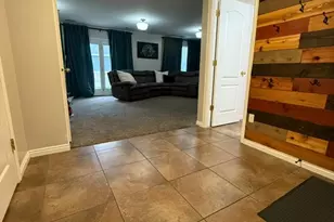 4196 S 800 W, Riverdale, UT 84405 - Photo 8