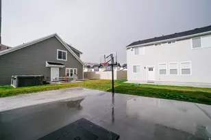 357 W Posies Dr, Garden City, UT 84028 - Photo 28