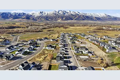 661 W 20 N, Hyrum, UT 84319 - Photo 36