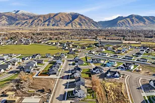 661 W 20 N, Hyrum, UT 84319 - Photo 34