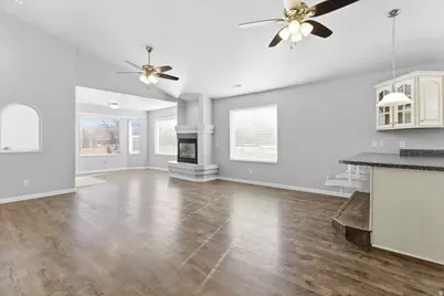 150 S 200 E, Centerfield, UT 84622 - Photo 40