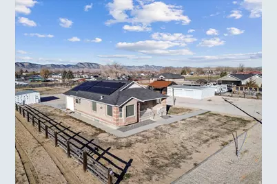150 S 200 E, Centerfield, UT 84622 - Photo 8