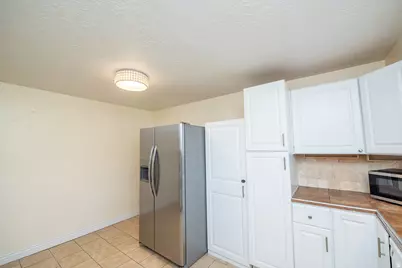 1183 N 200 E, Layton, UT 84041 - Photo 12