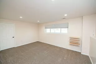 1183 N 200 E, Layton, UT 84041 - Photo 24