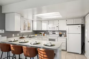 1177 W Shepard Ln, Farmington, UT 84025 - Photo 8