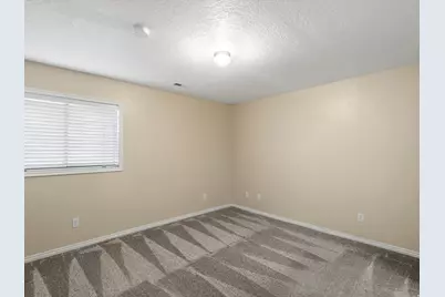 1177 W Shepard Ln, Farmington, UT 84025 - Photo 24