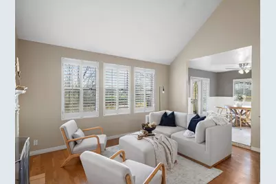 1177 W Shepard Ln, Farmington, UT 84025 - Photo 2