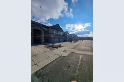 1238 N Baycrest Dr E, Saratoga Springs, UT 84045 - Photo 2