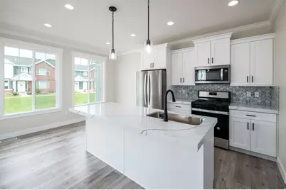 8807 S Cy's Park Ln E #1, Sandy, UT 84094 - Photo 4