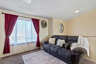 2377 W 2120 N, Clinton, UT 84015 - Photo 6