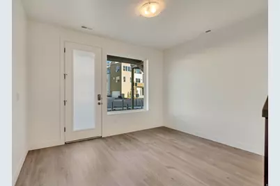 11013 S Freestone Rd W #117, South Jordan, UT 84009 - Photo 12