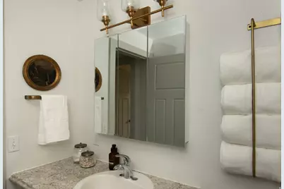 215 S 1300 E, Pleasant Grove, UT 84062 - Photo 24