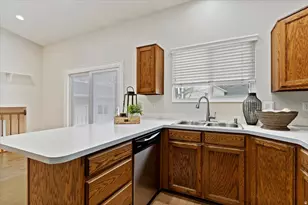 2273 N 1975 E, Layton, UT 84040 - Photo 14