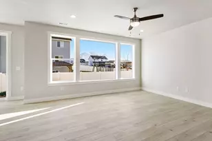 213 W 930 N, Santaquin, UT 84655 - Photo 16