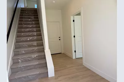 10995 S Freestone Rd W #109, South Jordan, UT 84009 - Photo 2