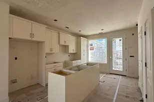 10995 S Freestone Rd W, South Jordan, UT 84009 - Photo 4