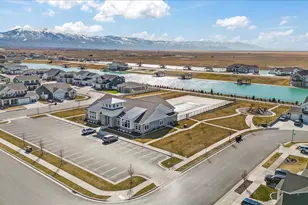 1596 W Parkview Dr, Syracuse, UT 84075 - Photo 34