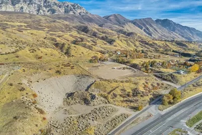 5600 N Canyon Rd E, Provo, UT 84604 - Photo 8