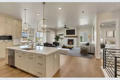 261 E Concord Farm Ln #6, Draper, UT 84020 - Photo 4