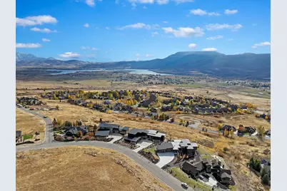 5731 E Porcupine Ridge Dr N, Eden, UT 84310 - Photo 8