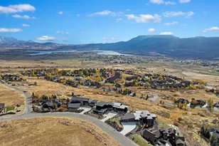 5731 E Porcupine Ridge Dr N, Eden, UT 84310 - Photo 8