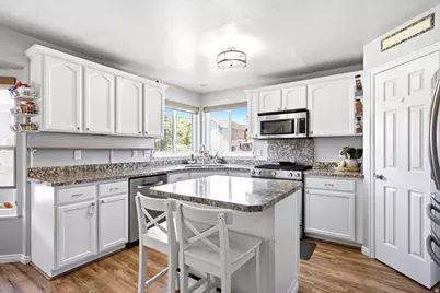 4224 W 5850 S, Roy, UT 84067 - Photo 6