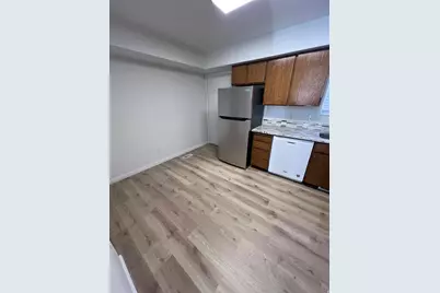 556 N Fairfield Rd #D 3, Layton, UT 84041 - Photo 12