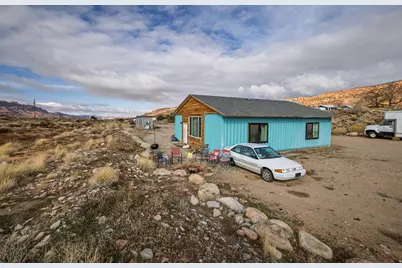 58 Mt Peale Dr E, Moab, UT 84532 - Photo 12