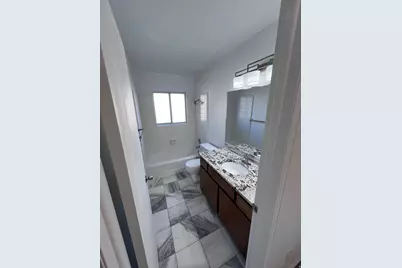 556 N Fairfield Rd #D4, Layton, UT 84041 - Photo 12