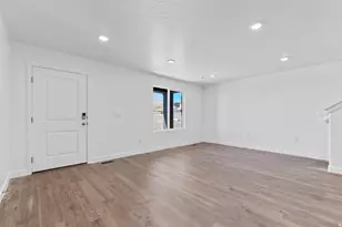 4267 N 325 E, Lehi, UT 84043 - Photo 6