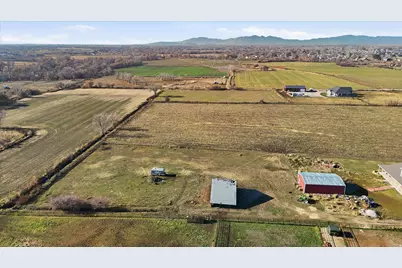 3777 W Pioneer Rd, Marriott-Slaterville City, UT 84404 - Photo 26